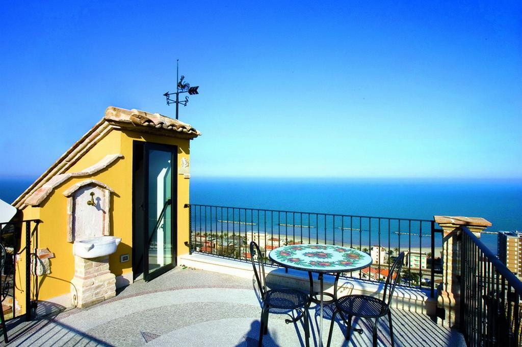 B&B La Torretta Sul Borgo グロッタンマーレ エクステリア 写真